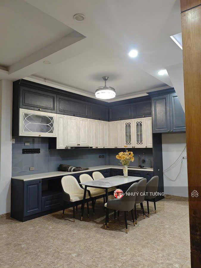 Cho thuê gấp trong tháng hồ đắc di 6 ngủ full nội thất ở ngay
