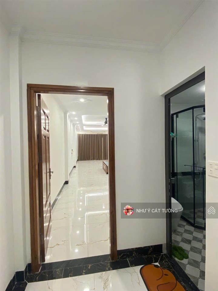 Mặt phố thịnh liệt cần cho thuê gấp trong tháng 32 triệu thông sàn kinh doanh sầm uất