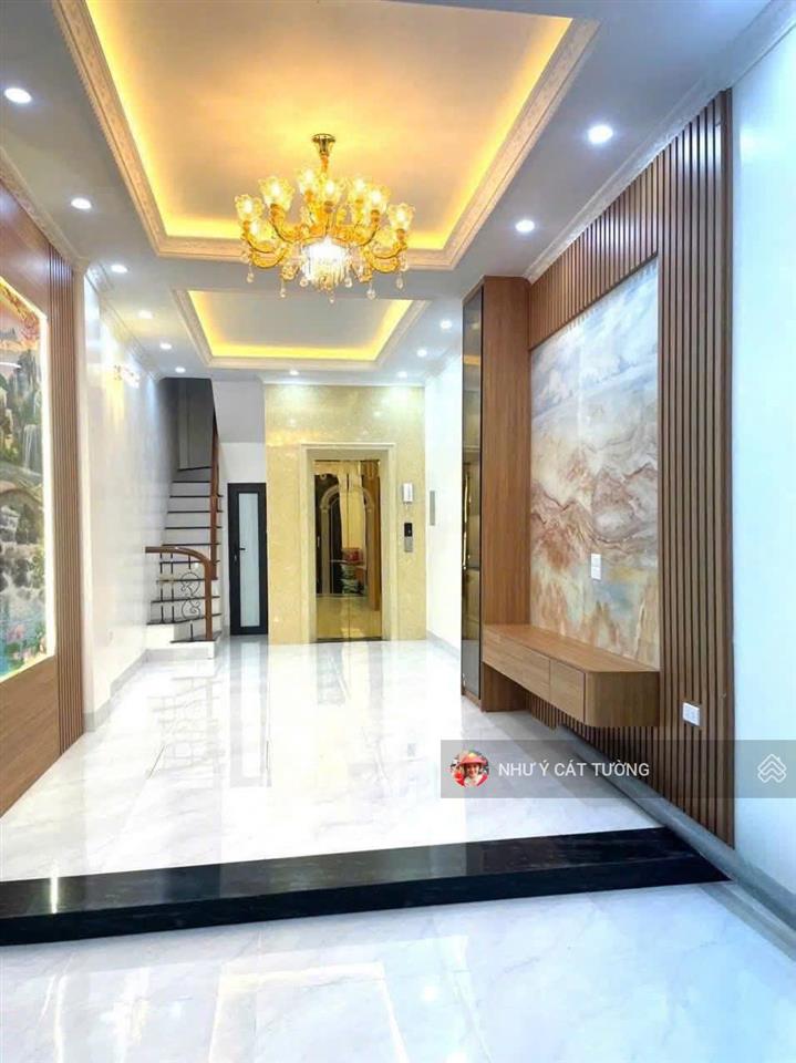 Cần cho thuê trong tháng nhà mới vũ trọng phụng cách phố 5m thang máy