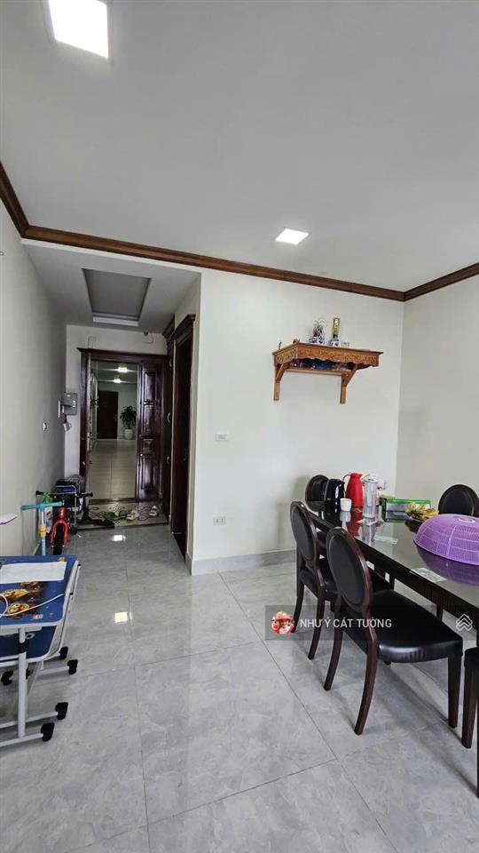 Cho thuê gấp căn 3 ngủ chung cư 85 hạ đình full nội thất ở ngay 14t