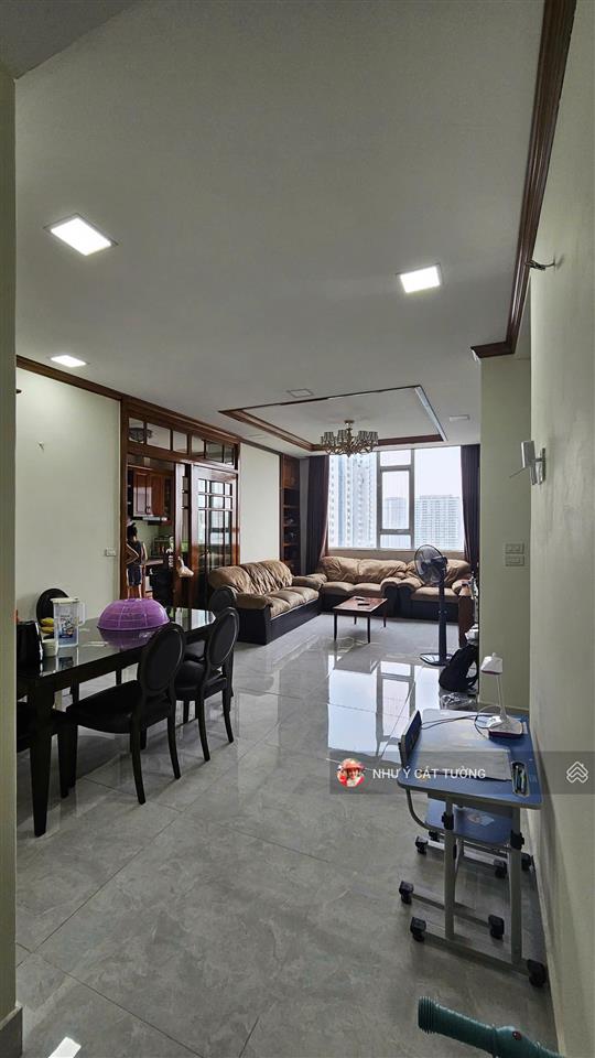 Cho thuê gấp căn 3 ngủ chung cư 85 hạ đình full nội thất ở ngay 14t