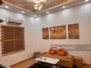 Tập thể phương mai nhà full nội thất mới đẹp 2 ngủ 1 wc 9 triệu 1 tháng vào luôn