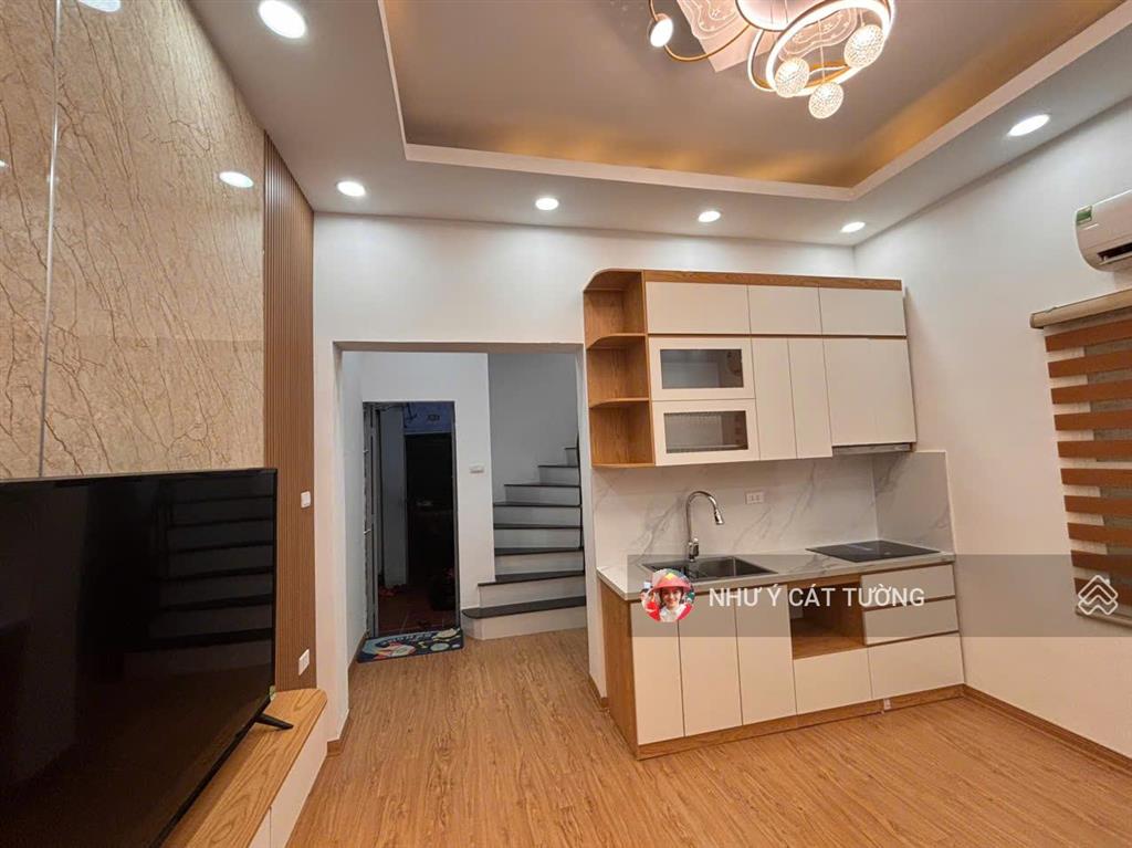 Tập thể phương mai nhà full nội thất mới đẹp 2 ngủ 1 wc 9 triệu 1 tháng vào luôn