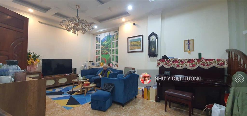 Cho thuê nhà ngõ 198 xã đàn đống đa, full nội thất, 4 ngủ, giá 15 triệu, vào ngay