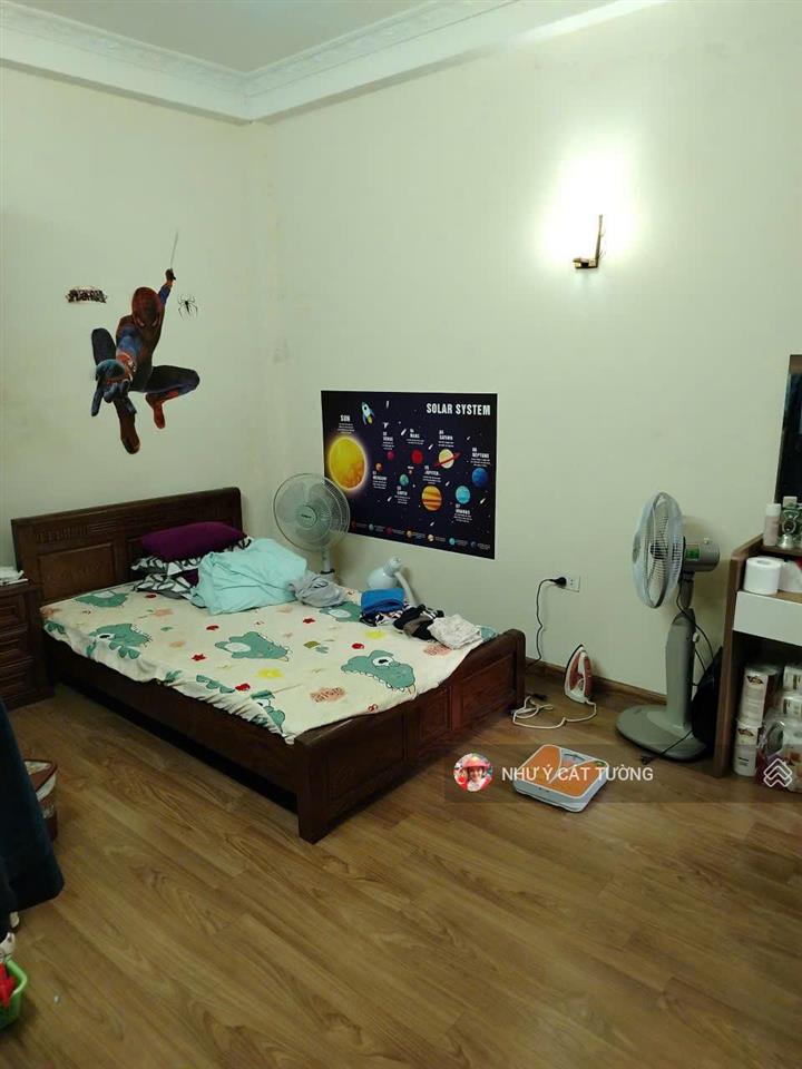 Cho thuê nhà ngõ 198 xã đàn đống đa, full nội thất, 4 ngủ, giá 15 triệu, vào ngay