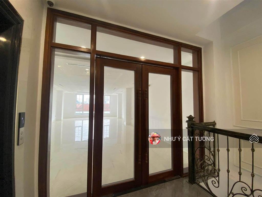 Cho thuê tòa vp mới tinh mặt phố phố trung kính, trung hòa cầu giấy nhà mới thang máy 195t/ tháng