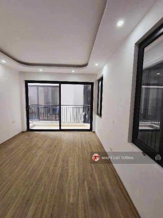 Cho thuê nhà nguyên căn ngõ 619 vũ tông phan, thanh xuân, 3pn, 12tr full nội thất ở ngay