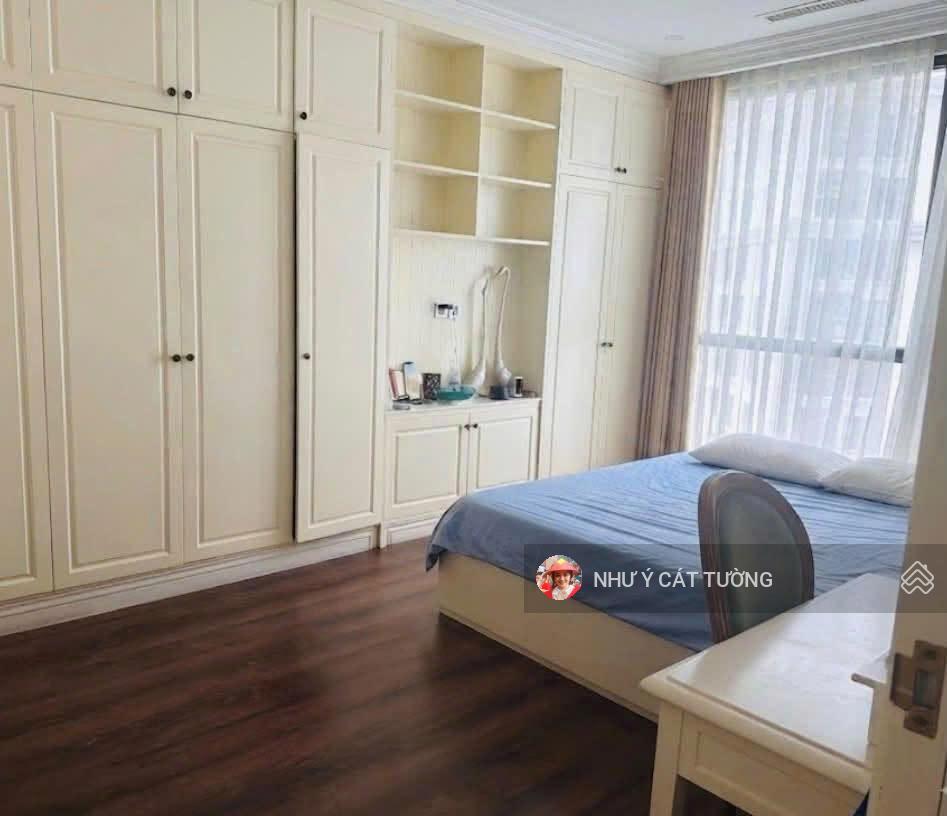 Cho thuê chung cư royal city r4a,  72 nguyễn trãi  thanh xuân full nội thất vào ở ngay