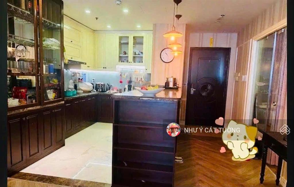 Cho thuê chung cư royal city r4a,  72 nguyễn trãi  thanh xuân full nội thất vào ở ngay