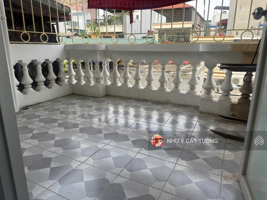 Cực hiếm nhà chùa bộc, nhà mới tinh, sạch sẽ, 2 ngủ, full nội thất, ở ngay, 15 triệu