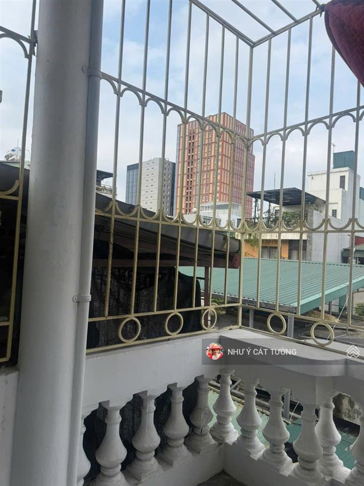 Cực hiếm nhà chùa bộc, nhà mới tinh, sạch sẽ, 2 ngủ, full nội thất, ở ngay, 15 triệu