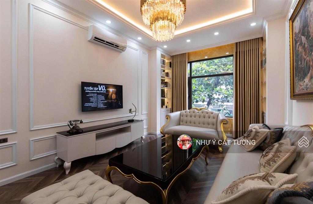Cho thuê nhà nguyên căn ngõ phố nguyễn ngọc nại, ô tô đỗ cửa, full nội thất, ở ngay