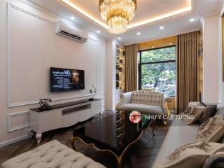 Cho thuê nhà nguyên căn ngõ phố nguyễn ngọc nại, ô tô đỗ cửa, full nội thất, ở ngay