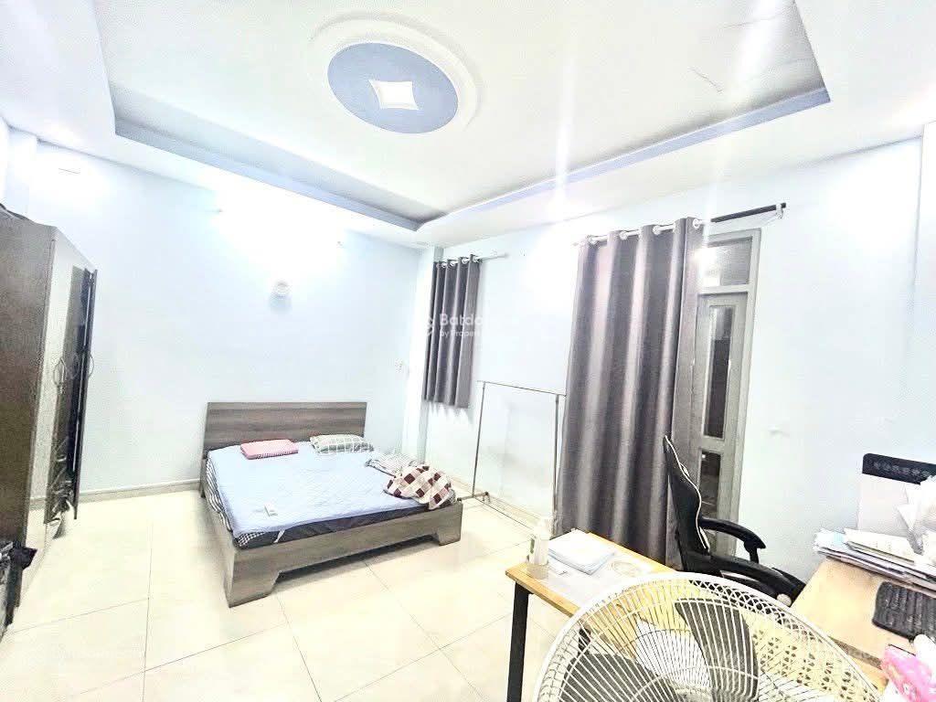Khó tìm! thái hà, 3 gác, gần ô tô, nhà thoáng sáng mới đẹp ở ngay