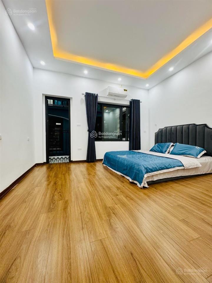 Bán nhà phố xã đàn, đống đa vị trí đắc địa, kinh doanh sầm uất ô tô đỗ cửa