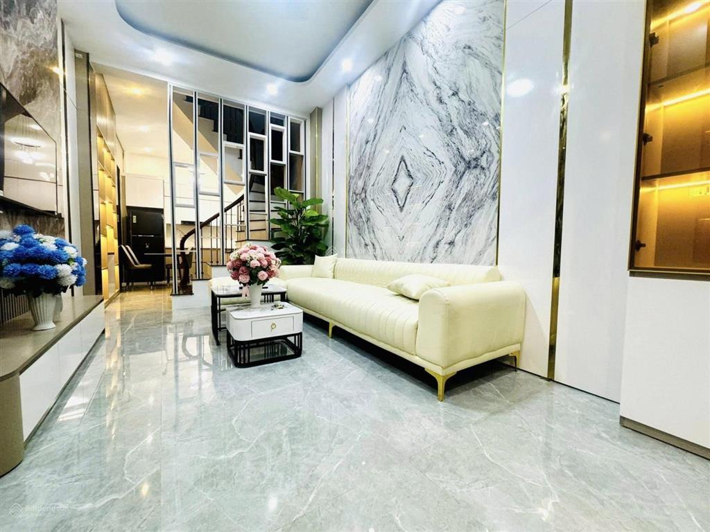 Cho thuê nhà ngõ gốc đề, hai bà trưng  mới đẹp full đồ vào ở ngay