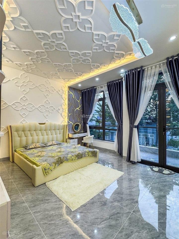 Hàng hot  trung tâm đống đa bán nhà phố thái thịnh lô góc 2 thoáng gần phố