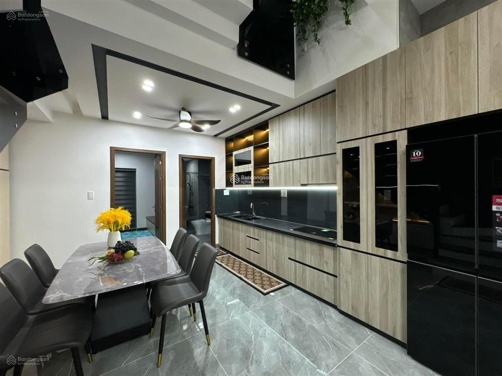 Chính chủ bán gấp nhà phố lê trọng tấn oto đỗ cửa khu dân trí cao nhà full nội thất vào ở ngay