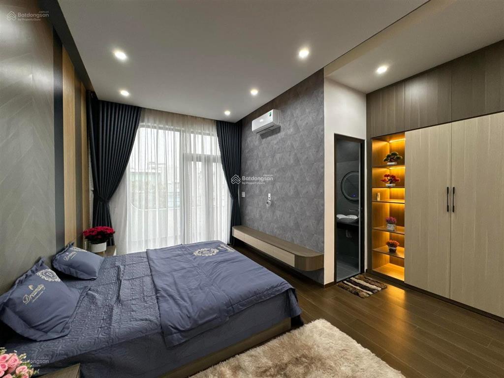 Chính chủ bán gấp nhà phố lê trọng tấn oto đỗ cửa khu dân trí cao nhà full nội thất vào ở ngay
