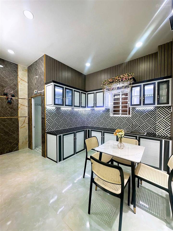 Siêu hiếm khu vip cù chính lan chính chủ muốn bán gấp để chuyển công tác sài gòn nhà đẹp full đồ