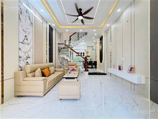 Hoàng văn thái nhà đẹp giá tốt cơ hội vàng cho khách mua ở!
