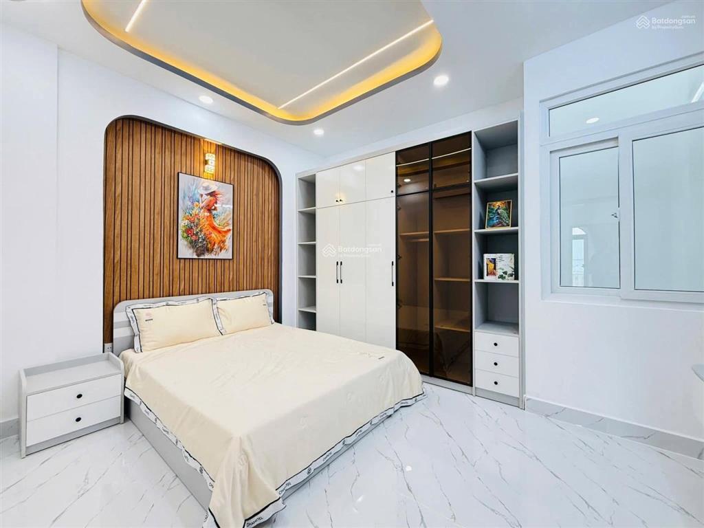 Hoàng văn thái nhà đẹp giá tốt cơ hội vàng cho khách mua ở!