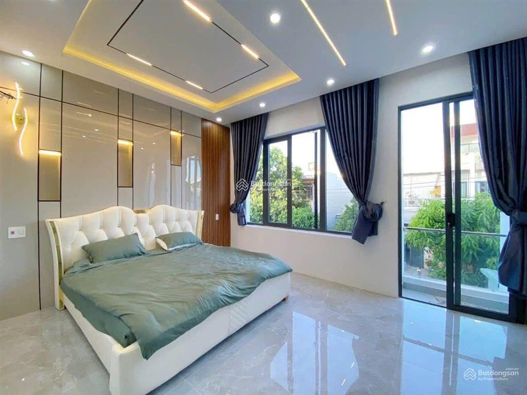 Gấp cần bán trong tháng chùa bộc lô góc, nhà mới đẹp khu dân trí cao, ngõ oto full nt vào ở ngay