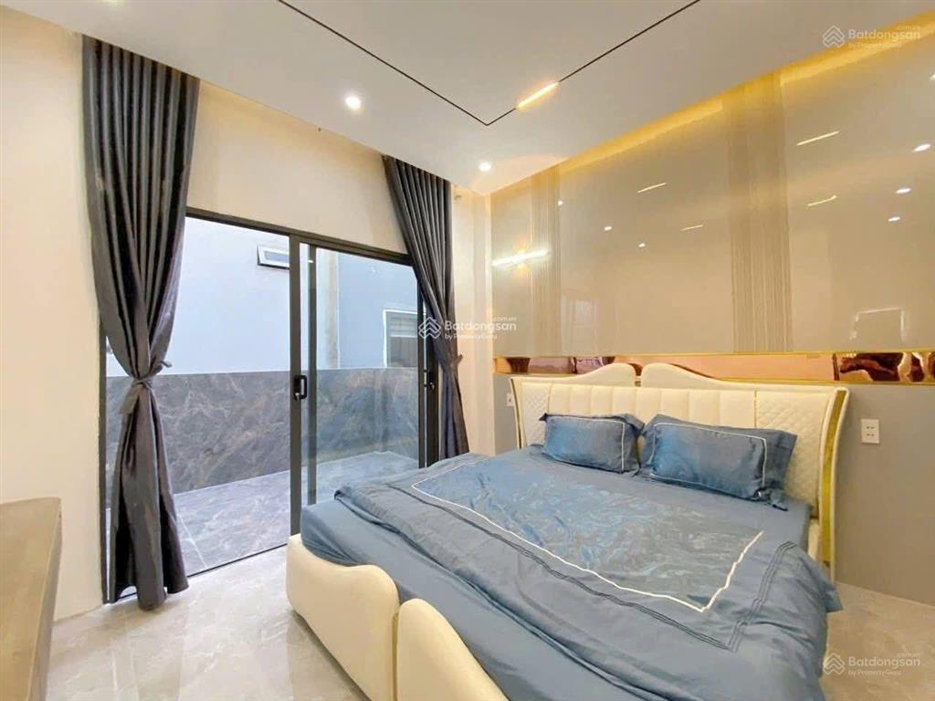 Gấp cần bán trong tháng chùa bộc lô góc, nhà mới đẹp khu dân trí cao, ngõ oto full nt vào ở ngay