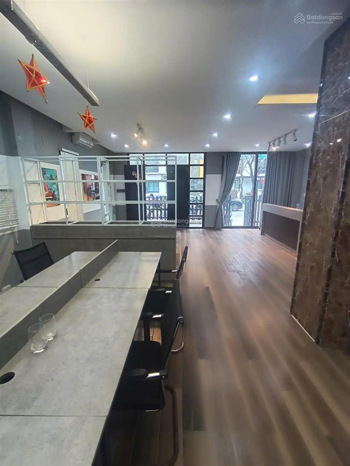 Cho thuê liền kề xuân la . dt 105 m * 5 tầng. mt 6 m. 7 phòng , thang máy , ô tô tránh, 45 tr/th