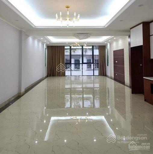 Cho thuê nhà tại hoàng quốc việt. dt  89 m * 7 tầng. mt  10 m ,12 phòng , thang máy, nhà mới