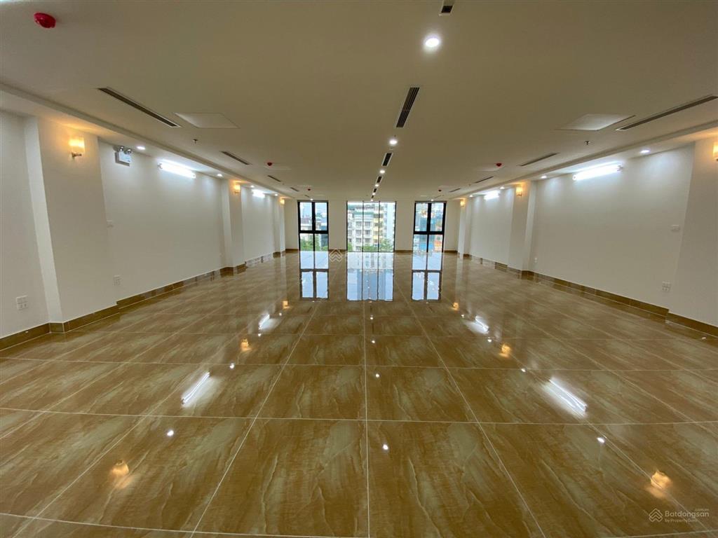 Cho thuê phân lô nam trung yên. dt 91 m2 * 6 tầng, mt 7m, thông sàn, thang máy, nhà đẹp