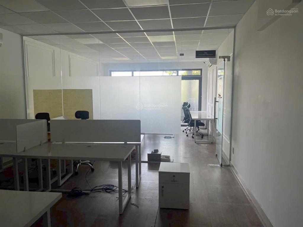 Cho thuê văn phòng khu đô thị him lam kênh tẻ giá tốt t4/2026