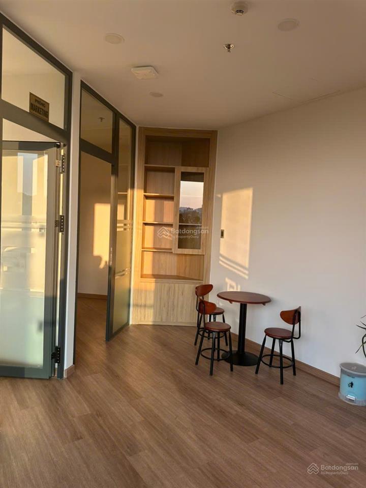Cho thuê shophouse, nhà phố thương mại tại eco green sài gòn