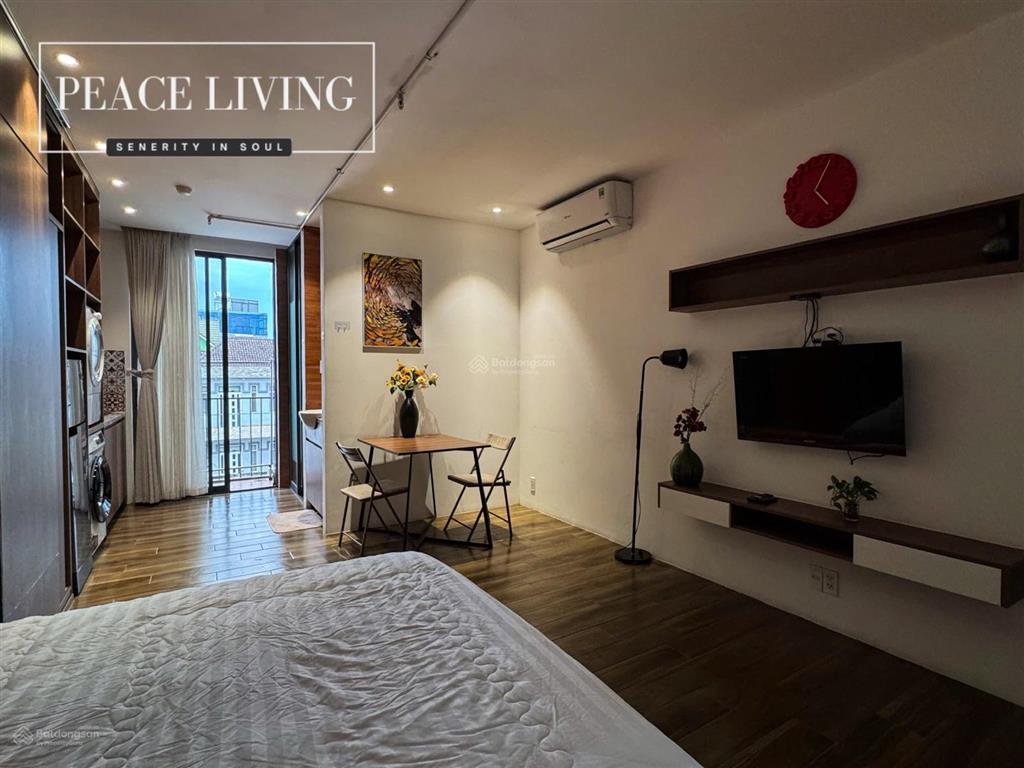 Cho thuê studio ban công full nt xịn xò  rộng 35m2  ngã tư hàng xanh