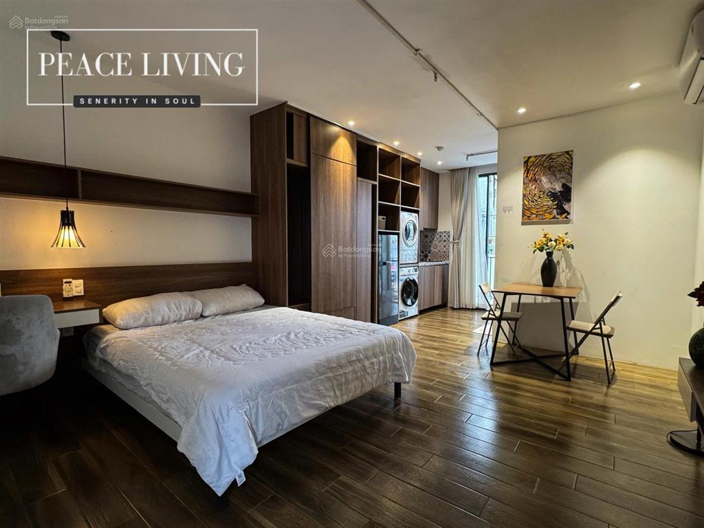 Cho thuê studio ban công full nt xịn xò  rộng 35m2  ngã tư hàng xanh