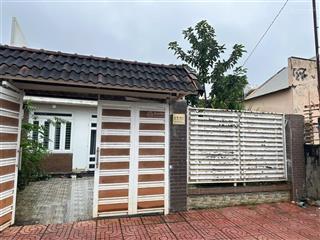 Bán nhà mặt phố  hẻm 3 oto né nhau  khu dân cư đẹp  gần trung tâm tp bmt