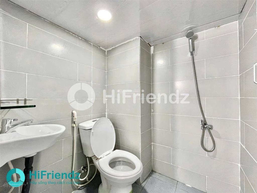 Trống lại  gác cao  kinh dương vương, bình tân  kế bên aeon bình tân