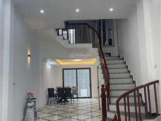Vĩnh quỳnh nhà đẹp long lanh 5 ngủ thoáng trước sau dt 62m 5 tầng mt 4m gi