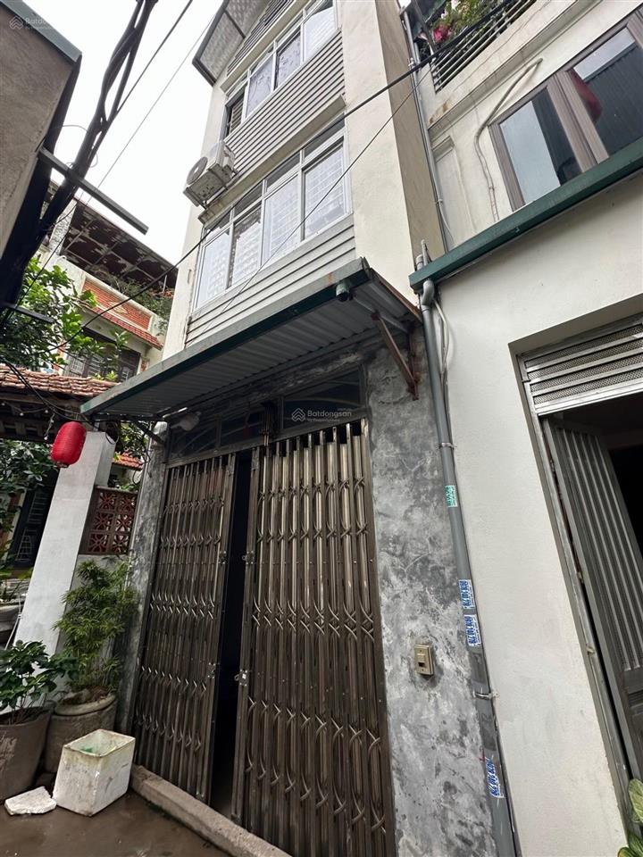 Trung tâm thanh trì 40m nhà dân xây ngõ thẳng giá chỉ 4.x