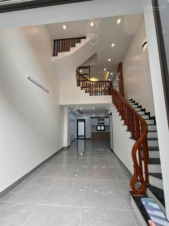 Phân lô btl đặc công 70m2 5 tầng ô tô sát nhà, diện tích 70m2, nhà 5 tầng thiết kế hiện đại