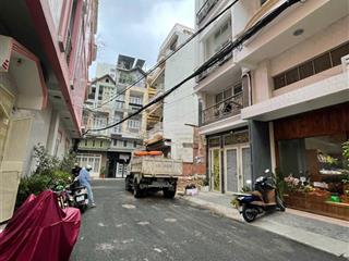 Chdv cao cấp đường thành thái, q.10  nhà xây 1 hầm + 7 tầng  hđt 80tr  pccc đầy đủ  giá 21 tỷ