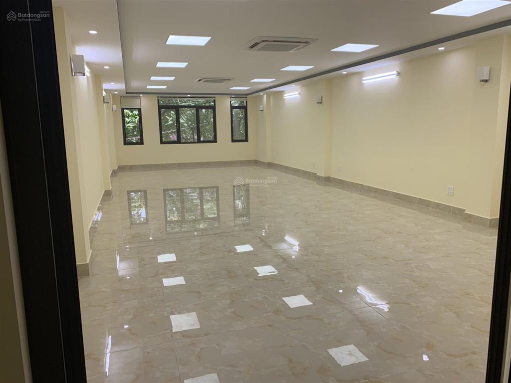 Cho thuê nhà mặt phố hoàng văn thái thanh xuân,diện tích 110 * 8 tầng 1 hầm,thông sàn, 0968 120 ***