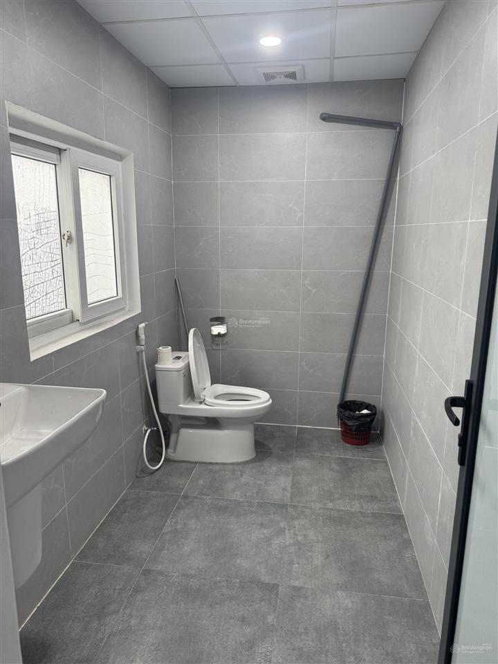 Cho thuê nhà liền kề galaxy vạn phúc, hà đông giá 37 triệu dt 90m2 * 6 tầng,  0968 120 ***