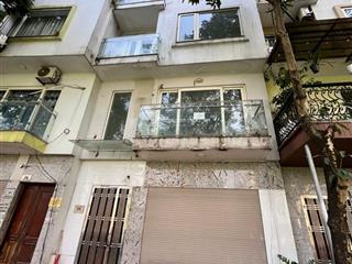 Cho thuê nhà nguyễn văn lộc mỗ lao hà đông,65m * 5 tầng,thông sàn,giá 25 triệu, 0968 120 ***