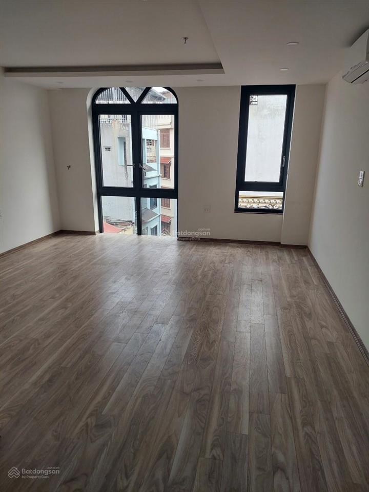 Cho thuê nhà lô góc ngay kđt trung yên 10 đường lưu quang vũ, dt 115m2 xd 80m*4 tầng,  0968 120 ***