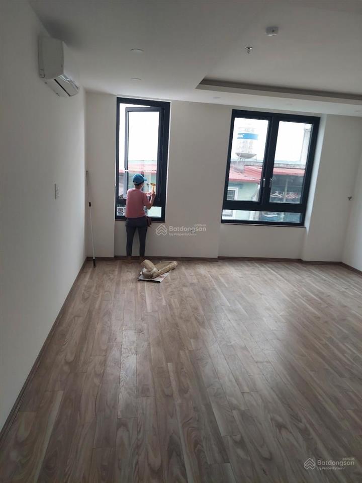 Cho thuê nhà lô góc ngay kđt trung yên 10 đường lưu quang vũ, dt 115m2 xd 80m*4 tầng,  0968 120 ***