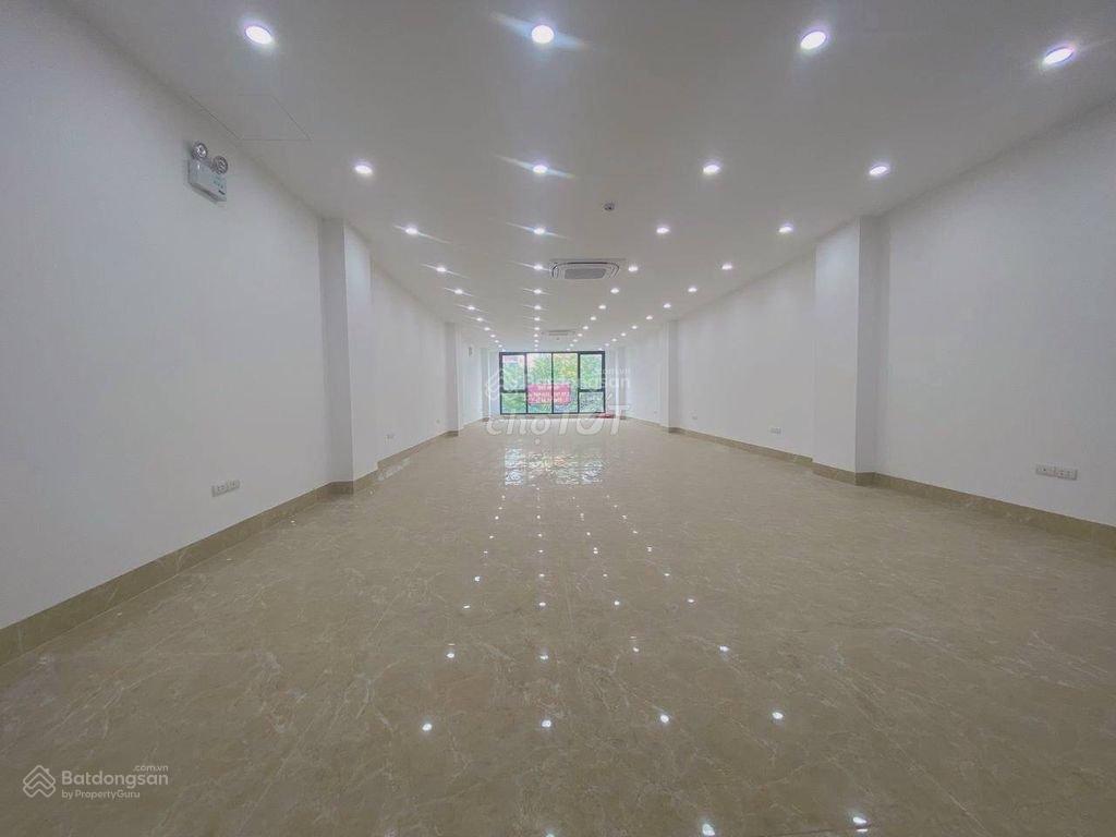 Cho thuê toà nhà phố xuân la,tây hồ dt 260m * 8 tầng 1 hầm,thang máy,giá 250 triệu,  0968 120 ***