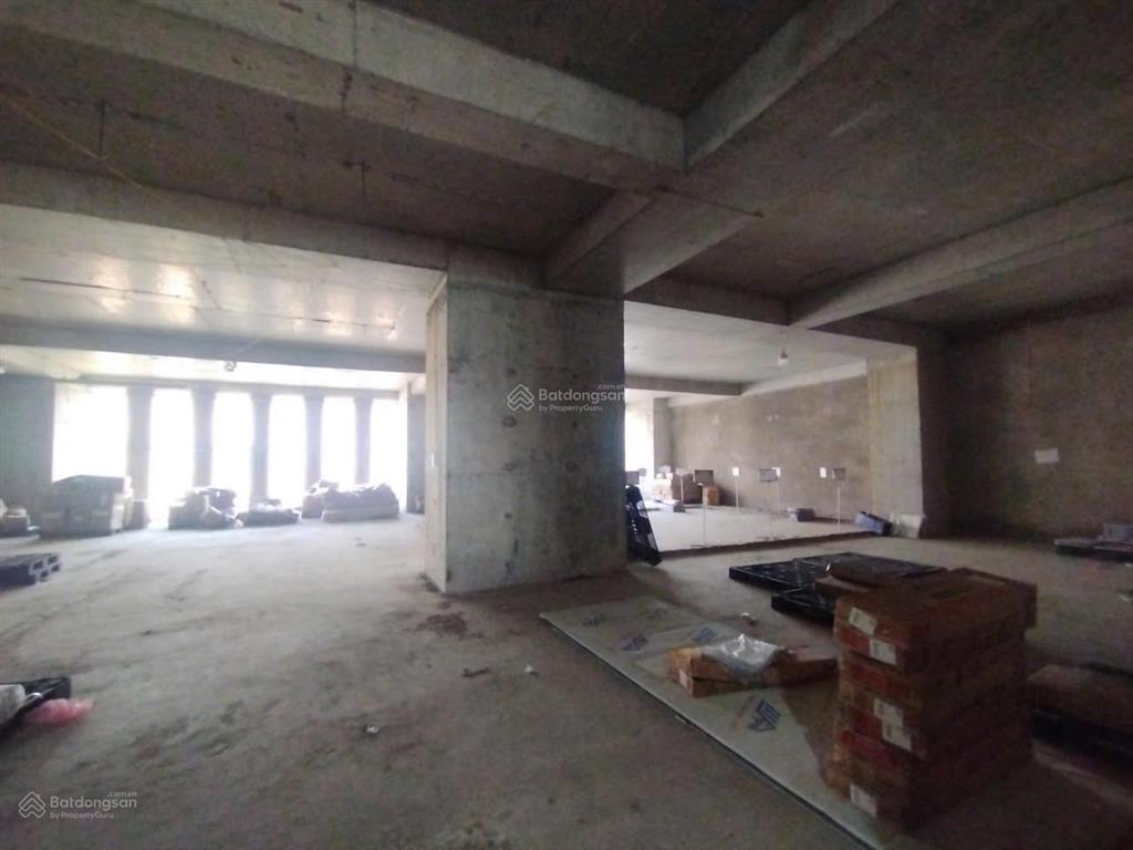 Cho thuê kho tầng 3 mặt phố vạn phúc,hà đông,dt 1200m giá 40 triệu,trung tâm hà nội. 0968 120 ***