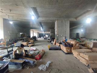 Cho thuê kho tầng 3 mặt phố vạn phúc,hà đông,dt 1200m giá 40 triệu,trung tâm hà nội. 0968 120 ***