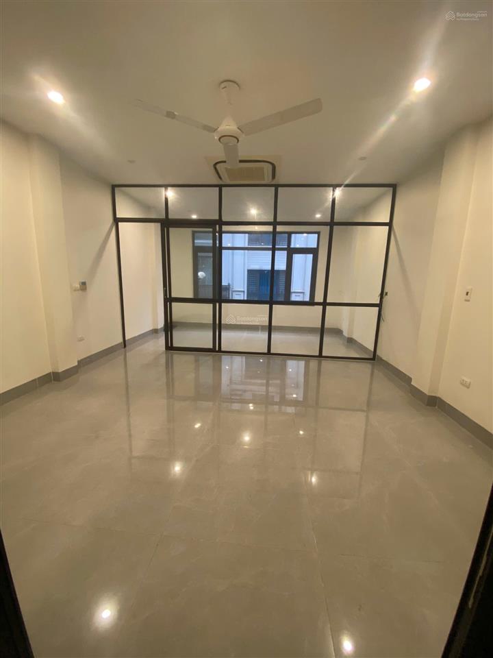 Cho thuê nhà nam trung yên, cầu giấy, dt 100m2 * 7 tầng 1 hầm, thông sàn, thang máy.  0968 120 ***